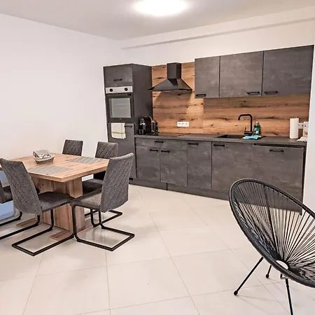Sunshine View By Interhome Apartment *